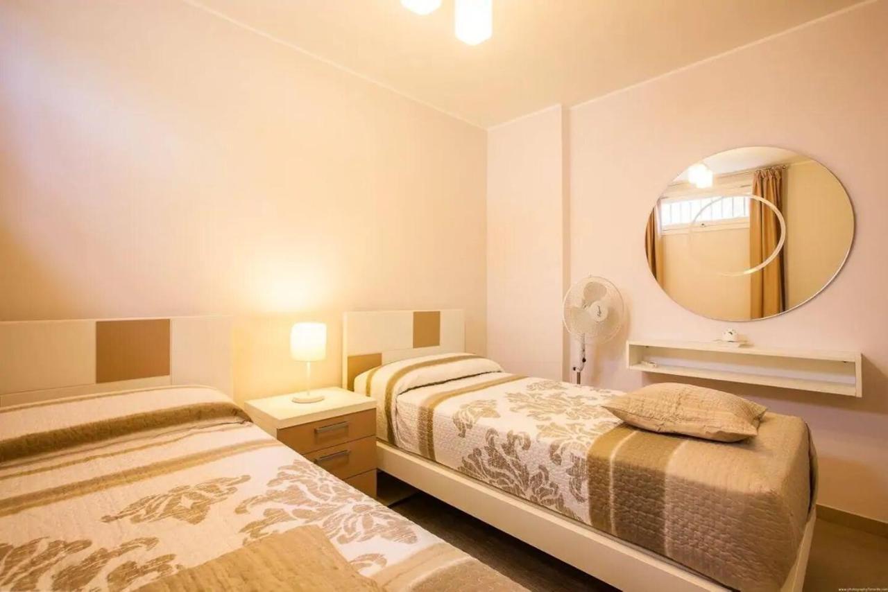 1 Bedroom Apartment For 4 People In Tenerife 阿德耶 外观 照片
