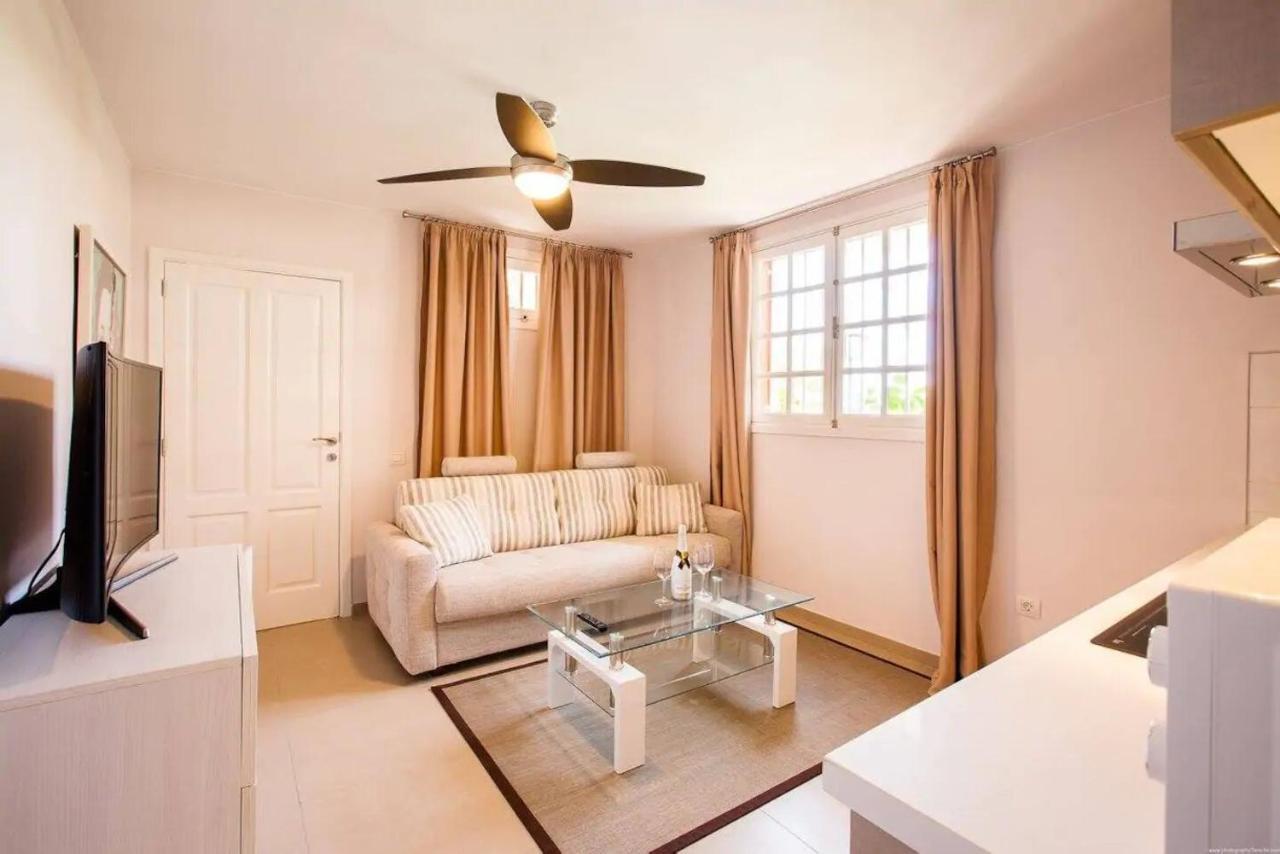 1 Bedroom Apartment For 4 People In Tenerife 阿德耶 外观 照片